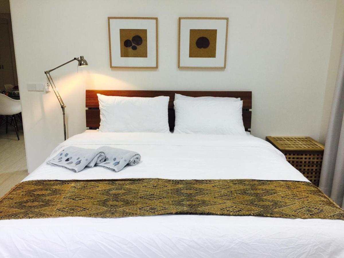 By The Sea@ Cozy Beachfront Home Batu Feringgi Ngoại thất bức ảnh