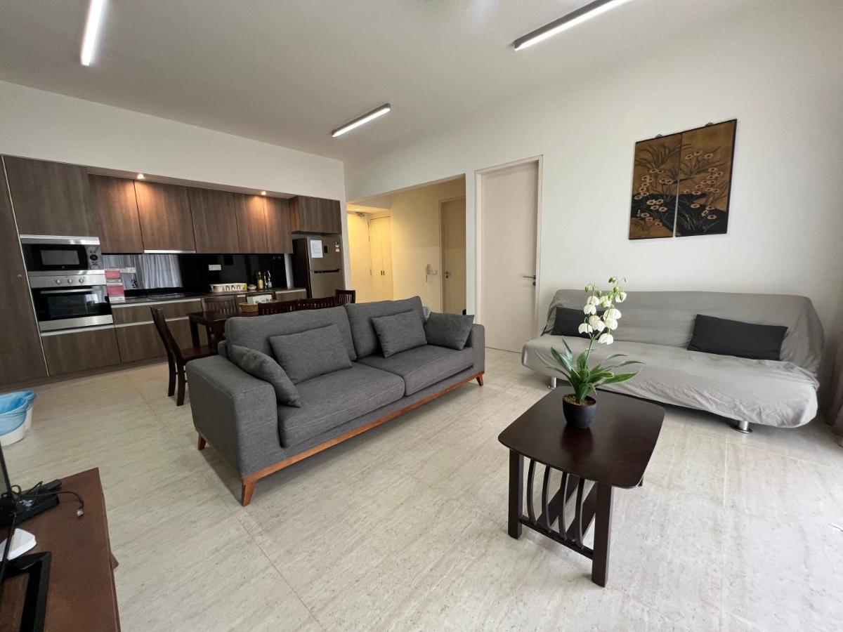 By The Sea@ Cozy Beachfront Home Batu Feringgi Ngoại thất bức ảnh